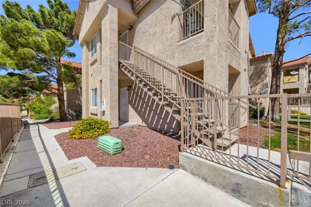 MLS: 2776828 Condo For Sale