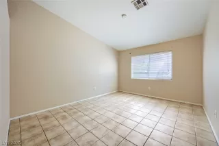 Photo #5: 2776836 Listing 