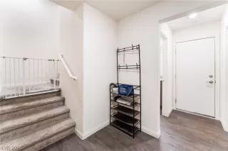Photo #5: 2776847 Listing 