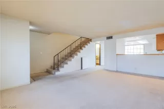 Photo #2: 2776871 Listing 