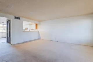 Photo #3: 2776871 Listing 