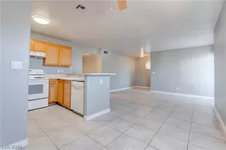 Photo #6: 2776884 Listing 