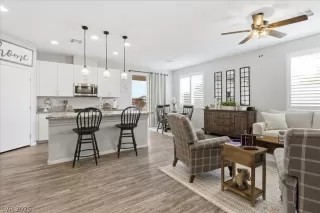 Photo #4: 2776895 Listing 