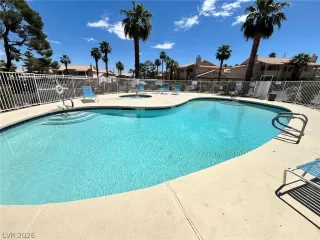 Photo #2: 2776922 Listing