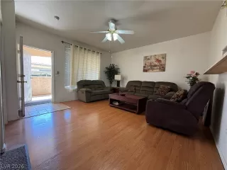 Photo #6: 2776933 Listing 