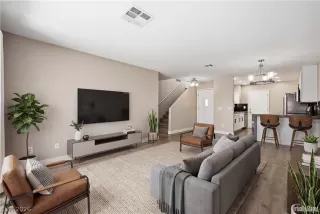 Photo #4: 2776940 Listing 