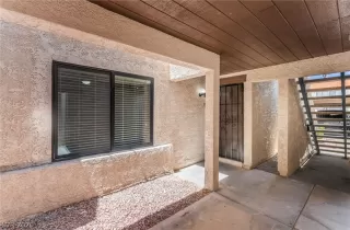 Photo #1: 2776946 Listing 