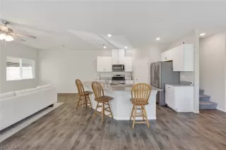 Photo #5: 2776947 Listing 