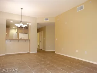 Photo #3: 2776949 Listing 