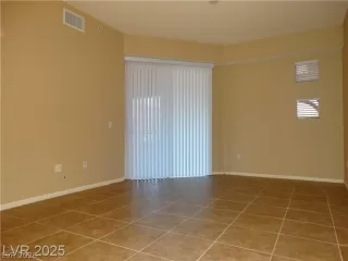 Photo #5: 2776949 Listing 