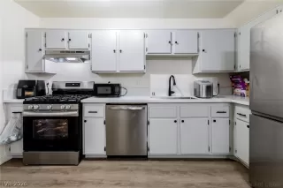 Photo #6: 2776991 Listing 