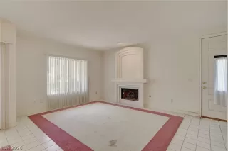 Photo #4: 2777005 Listing 