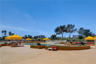 Photo #2: 2777068 Listing 