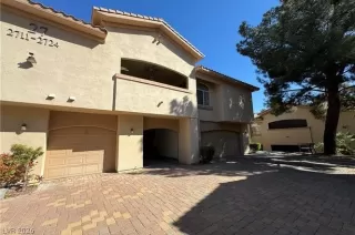 Photo #3: 2777109 Listing 