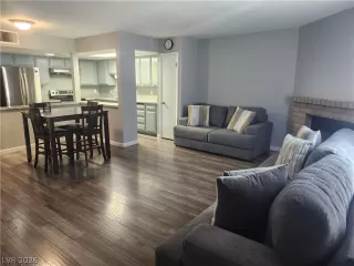 Photo #6: 2777124 Listing 