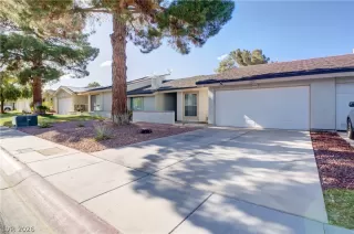 Photo #2: 2777217 Listing 