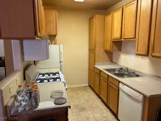 Photo #2: 2777222 Listing 