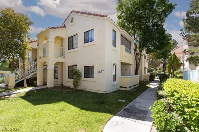 MLS: 2777246 Condo For Sale