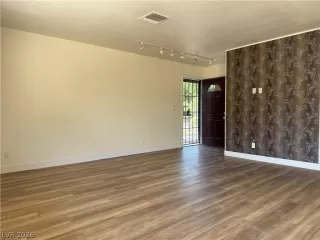 Photo #6: 2777251 Listing 