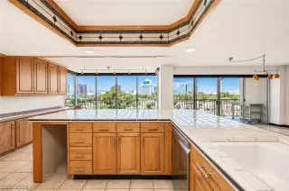 Photo #5: 2777255 Listing 