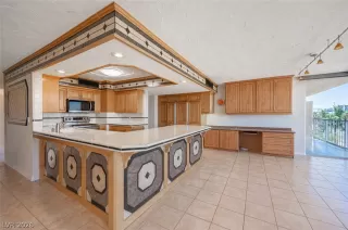 Photo #6: 2777255 Listing 