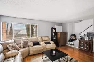 Photo #1: 2777269 Listing 