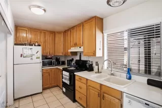 Photo #3: 2777269 Listing 