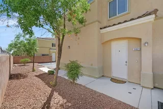 Photo #1: 2777308 Listing 