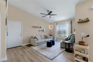 Photo #1: 2777362 Listing 