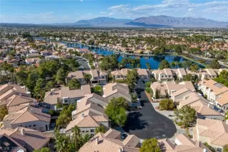 Photo #2: 2777379 Listing 