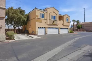 Photo #3: 2777388 Listing 