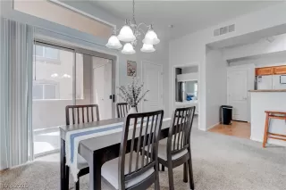 Photo #5: 2777400 Listing 