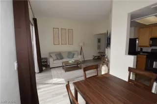 Photo #2: 2777461 Listing 
