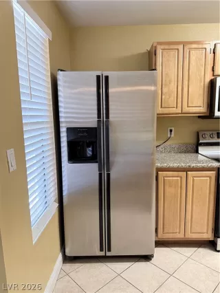 Photo #6: 2777561 Listing 