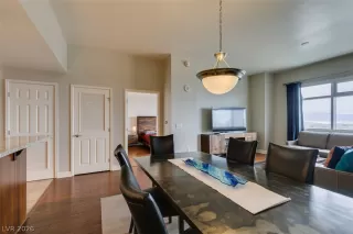 Photo #5: 2777563 Listing 