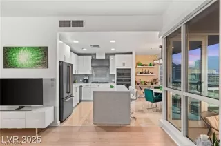 Photo #5: 2777565 Listing 