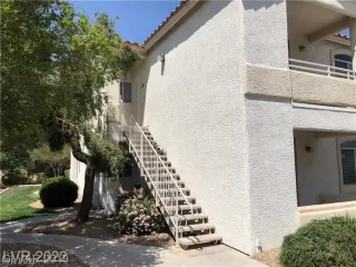 Photo #1: 2777572 Listing 