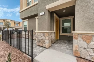 Photo #2: 2777586 Listing 