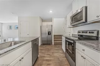 Photo #6: 2777586 Listing 