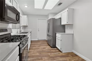 Photo #6: 2777672 Listing 