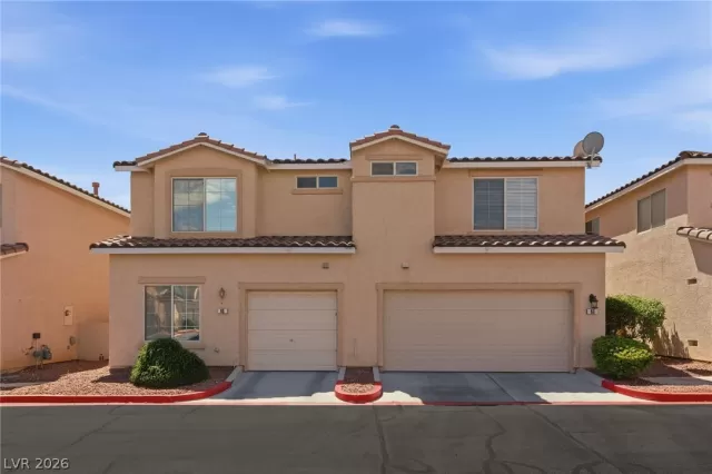 MLS: 2777712 Condo For Sale