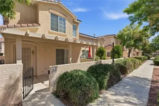 Photo #1: 2777712 Listing 