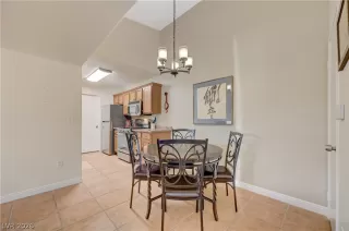 Photo #3: 2777720 Listing 