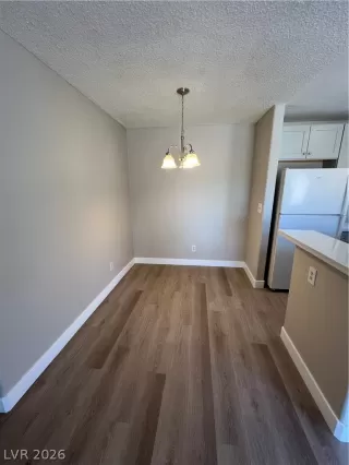 Photo #6: 2777732 Listing 