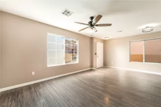 Photo #3: 2777763 Listing 