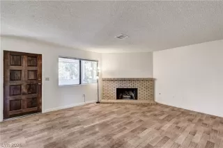 Photo #1: 2777782 Listing 
