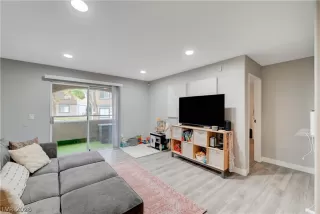 Photo #4: 2777799 Listing 