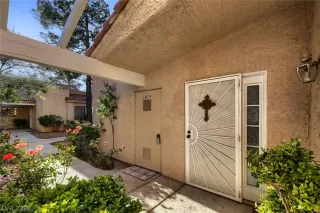 Photo #3: 2777827 Listing 