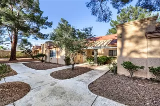 Photo #6: 2777827 Listing 