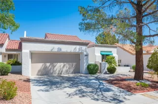 Photo #1: 2777852 Listing 